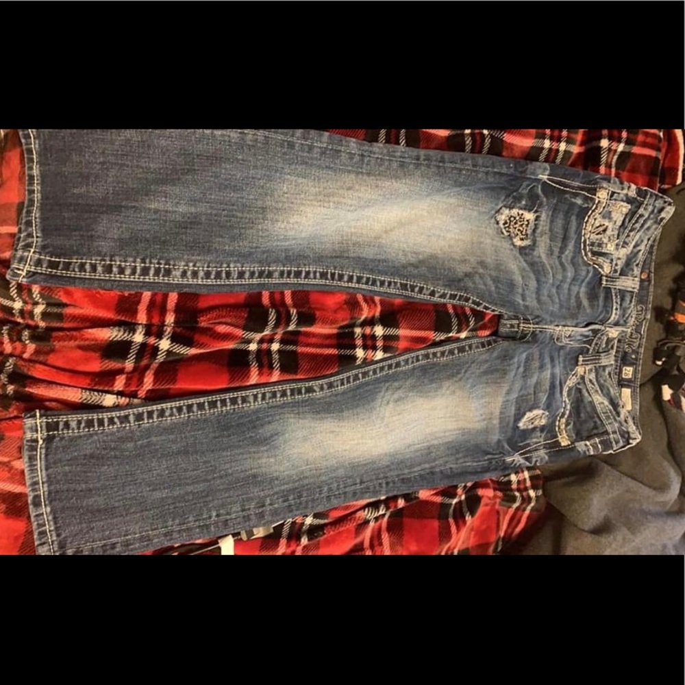 Miss Me Capris